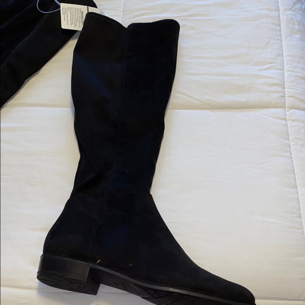 XSOLDX Marc Fisher knee high boots